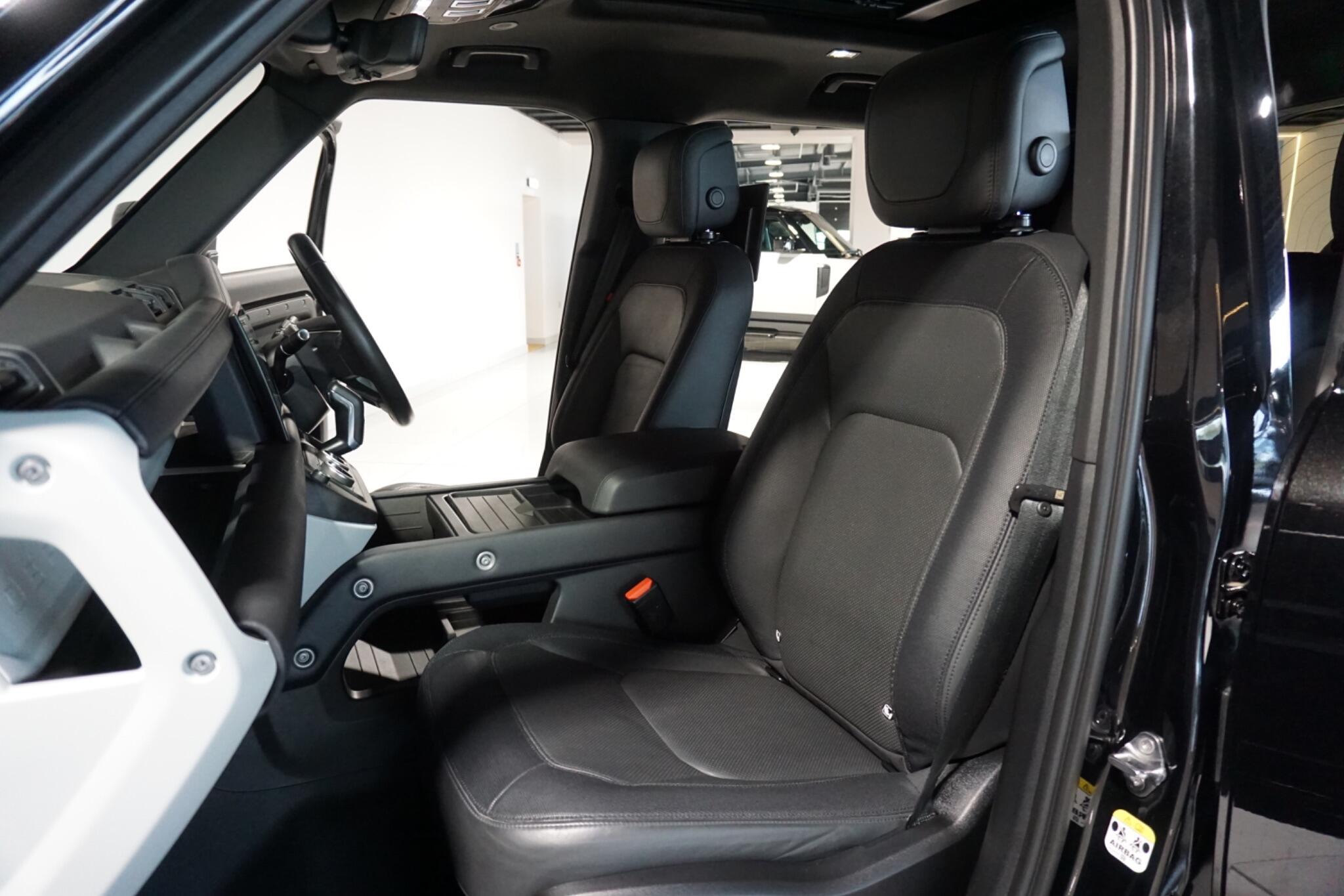 Land Rover Defender 110 2.0 P400e 15.4kWh X-Dynamic HSE SUV 5dr Petrol Plug-in Hybrid Auto 4WD Euro 6 (s/s) (404 ps)